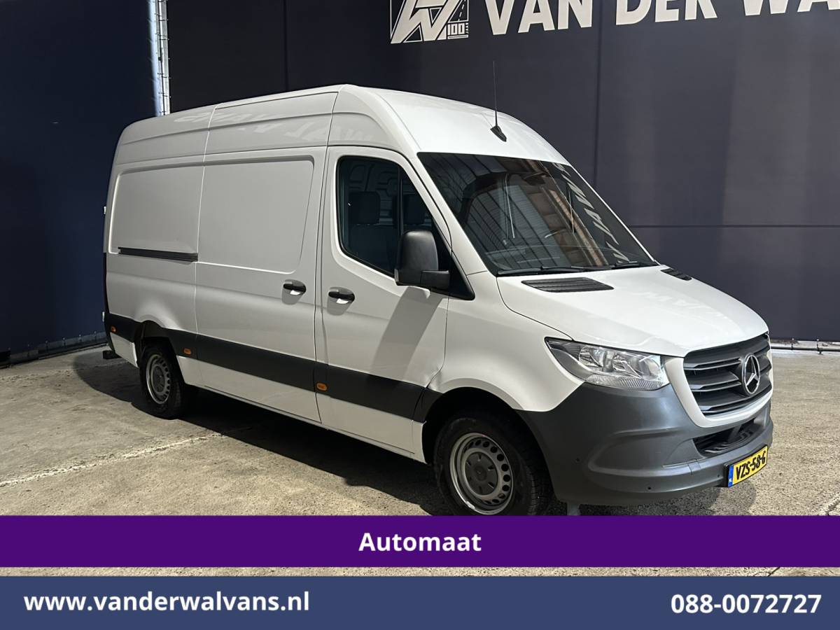 Mercedes-Benz Sprinter Mercedes-Benz Sprinter 317 CDI 170pk 9G-Tronic Automaat 3500kg Trekhaak L2H2 Euro6 Airco | Camera | Navigatie | Apple Carplay Android Auto, Cruisecontrol, Parkeersensoren, Bijrijdersbank