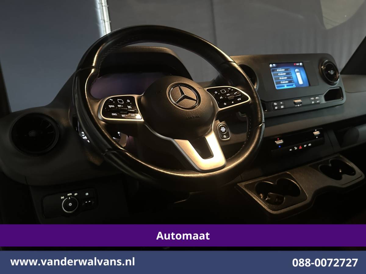 Mercedes-Benz Sprinter Mercedes-Benz Sprinter 317 CDI 170pk 9G-Tronic Automaat 3500kg Trekhaak L2H2 Euro6 Airco | Camera | Navigatie | Apple Carplay Android Auto, Cruisecontrol, Parkeersensoren, Bijrijdersbank