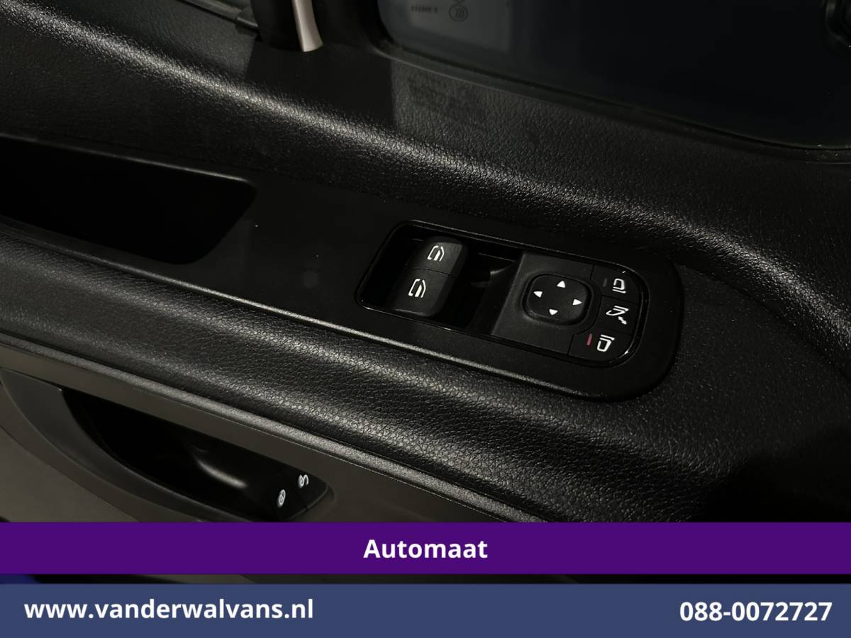 Mercedes-Benz Sprinter Mercedes-Benz Sprinter 317 CDI 170pk 9G-Tronic Automaat 3500kg Trekhaak L2H2 Euro6 Airco | Camera | Navigatie | Apple Carplay Android Auto, Cruisecontrol, Parkeersensoren, Bijrijdersbank