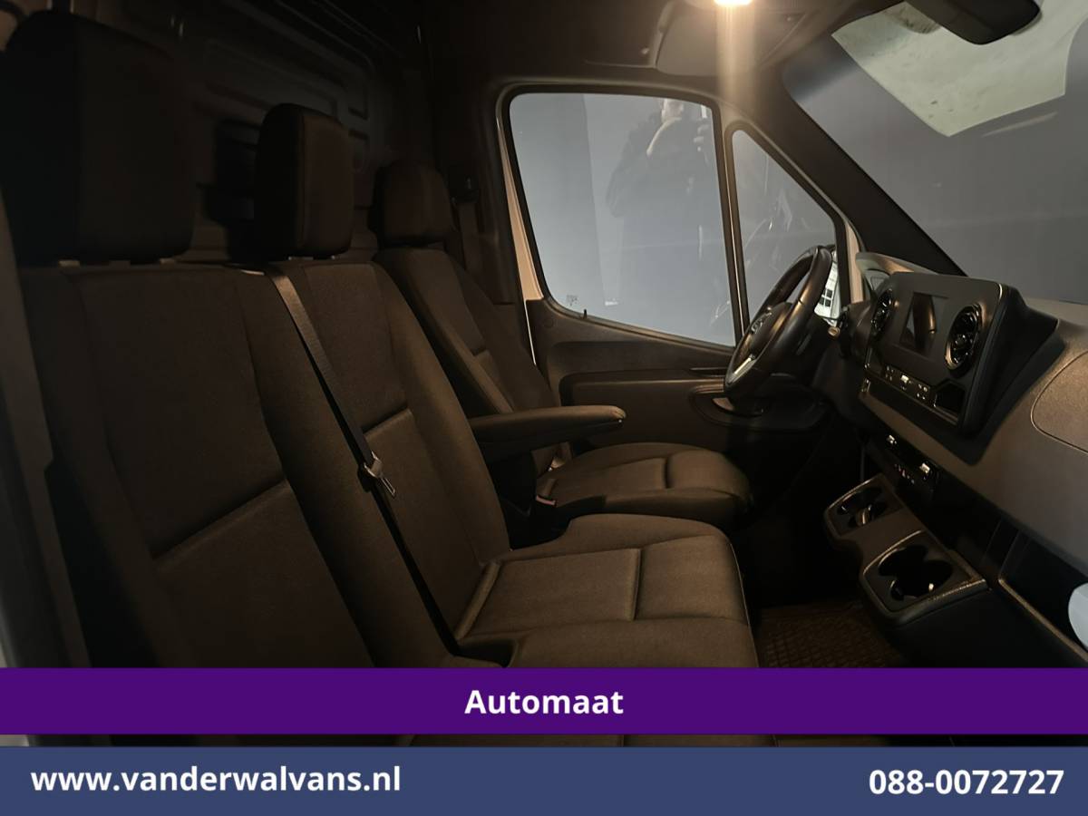 Mercedes-Benz Sprinter Mercedes-Benz Sprinter 317 CDI 170pk 9G-Tronic Automaat 3500kg Trekhaak L2H2 Euro6 Airco | Camera | Navigatie | Apple Carplay Android Auto, Cruisecontrol, Parkeersensoren, Bijrijdersbank