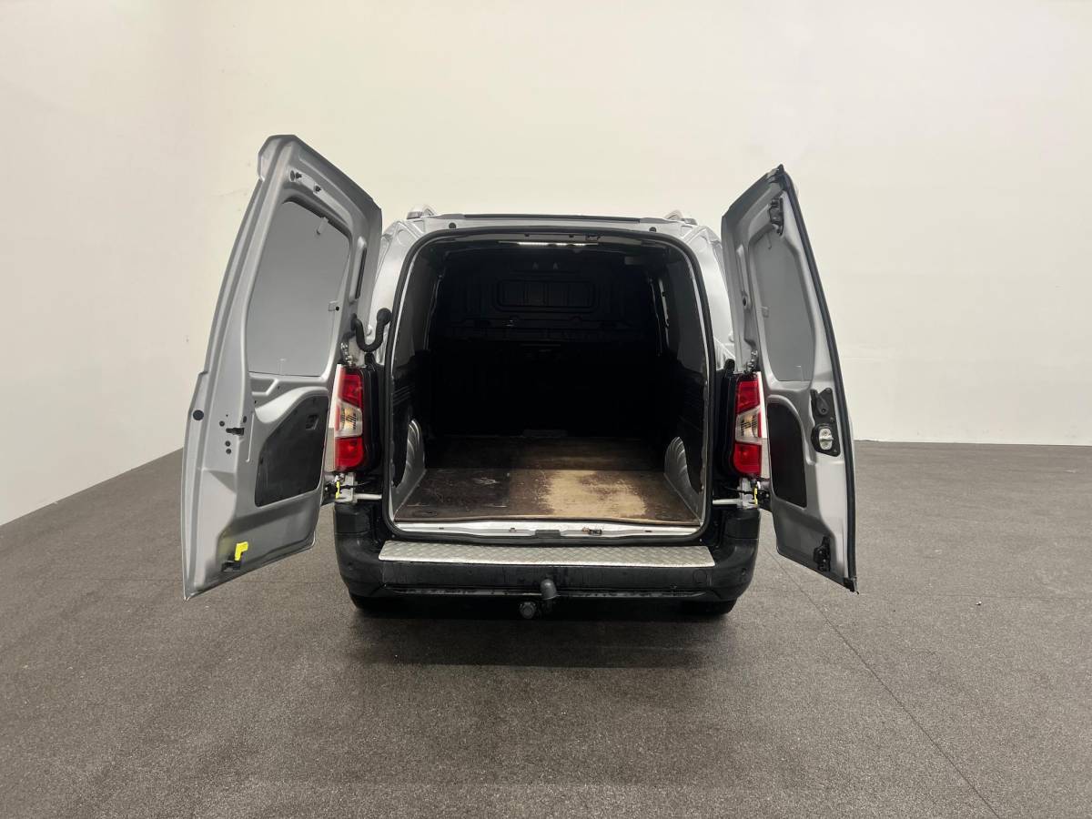 Opel Combo Opel Combo 1.5D L2H1 Edition Automaat Airco Cruise Control Camera Parkeersensoren Carplay