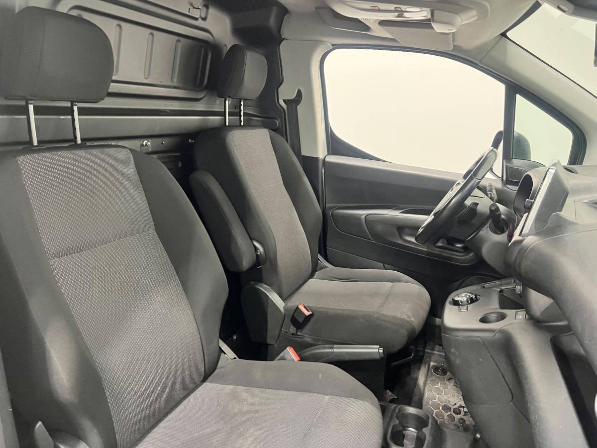 Opel Combo Opel Combo 1.5D L2H1 Edition Automaat Airco Cruise Control Camera Parkeersensoren Carplay
