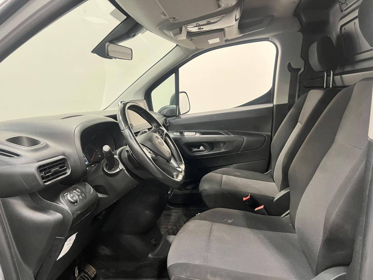 Opel Combo Opel Combo 1.5D L2H1 Edition Automaat Airco Cruise Control Camera Parkeersensoren Carplay