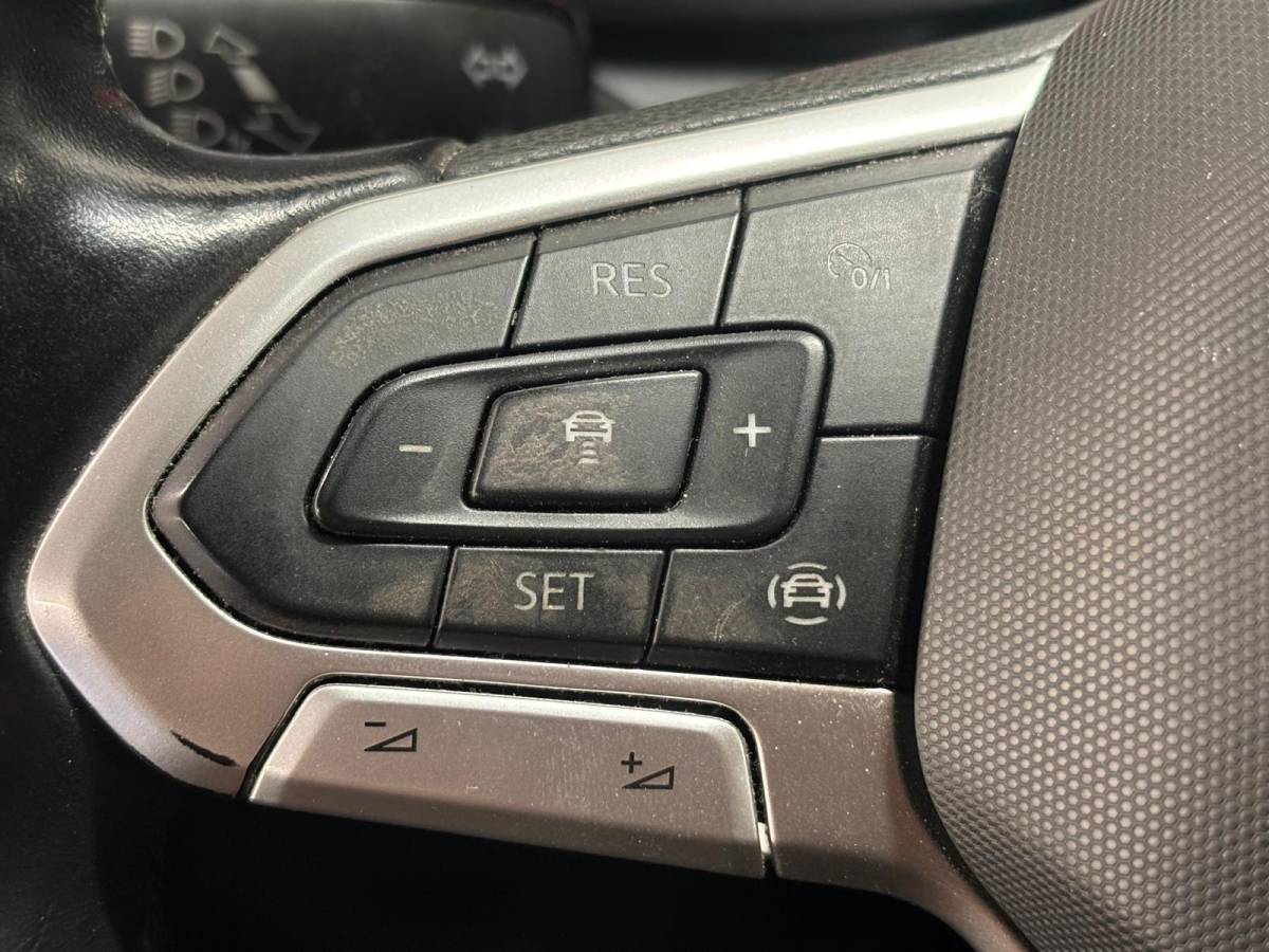 Volkswagen Transporter Volkswagen Transporter 2.0 TDI L2H1 28 Dubbele Cabine Highline Automaat Cruise Control Airco Navigatie Parkeersensoren Camera