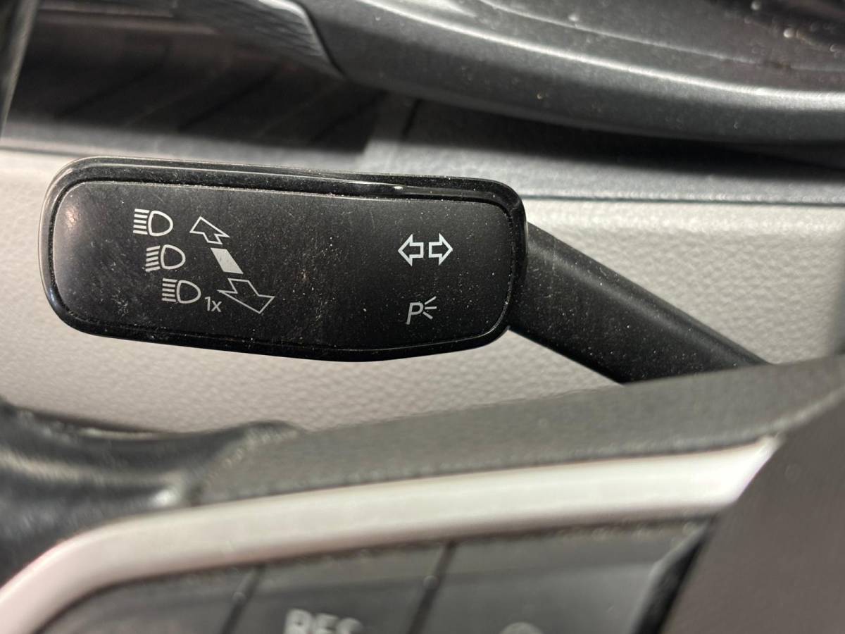 Volkswagen Transporter Volkswagen Transporter 2.0 TDI L2H1 28 Dubbele Cabine Highline Automaat Cruise Control Airco Navigatie Parkeersensoren Camera