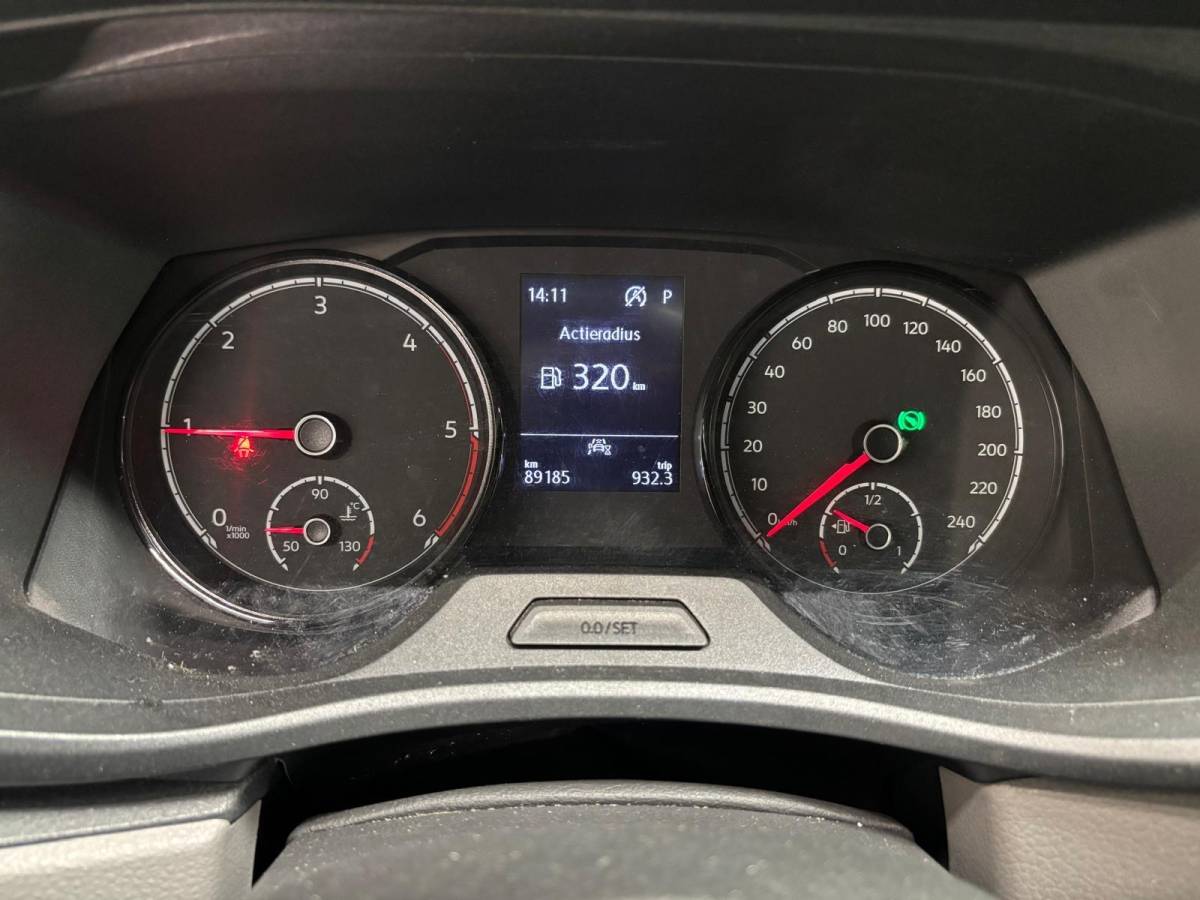Volkswagen Transporter Volkswagen Transporter 2.0 TDI L2H1 28 Dubbele Cabine Highline Automaat Cruise Control Airco Navigatie Parkeersensoren Camera