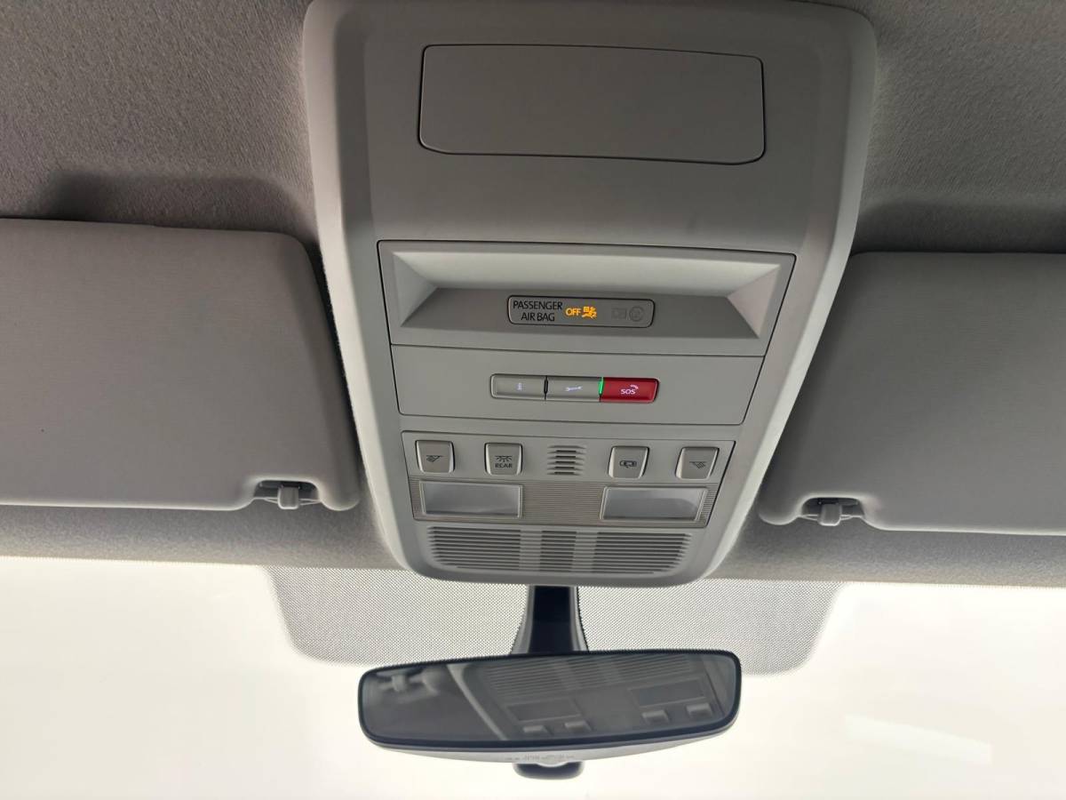 Volkswagen Transporter Volkswagen Transporter 2.0 TDI L2H1 28 Dubbele Cabine Highline Automaat Cruise Control Airco Navigatie Parkeersensoren Camera