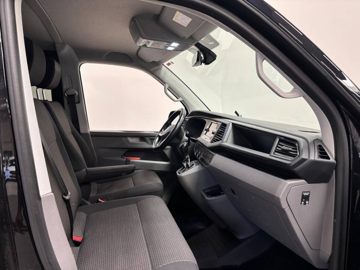 Volkswagen Transporter Volkswagen Transporter 2.0 TDI L2H1 28 Dubbele Cabine Highline Automaat Cruise Control Airco Navigatie Parkeersensoren Camera