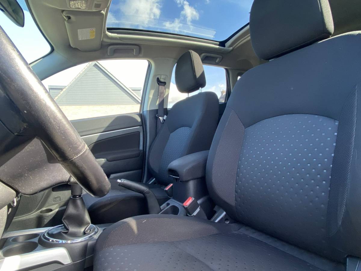 Mitsubishi ASX Mitsubishi ASX 1.6 Intense ClearTec/ Pano/ Keyless/ Clima/ Parkeersensoren/ Xenon/ nwe. APK/ NAP