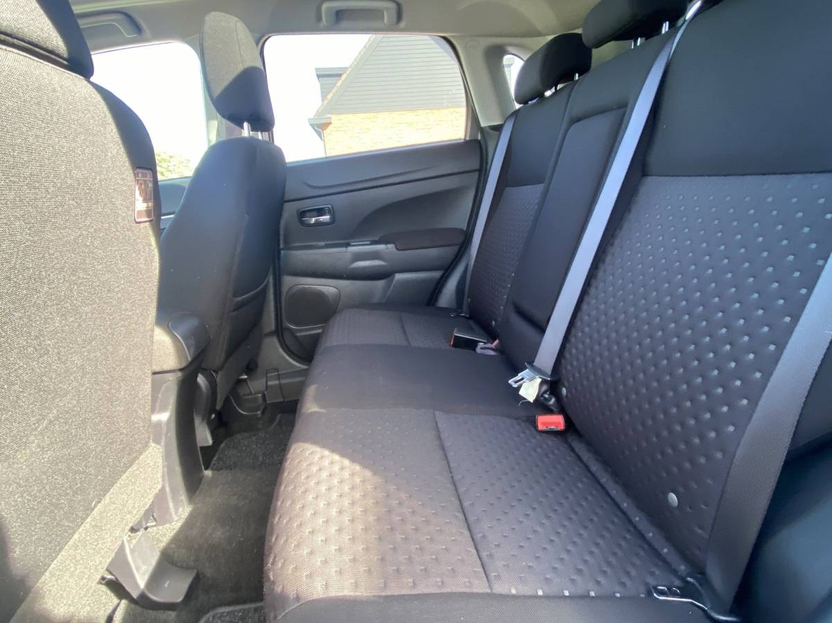 Mitsubishi ASX Mitsubishi ASX 1.6 Intense ClearTec/ Pano/ Keyless/ Clima/ Parkeersensoren/ Xenon/ nwe. APK/ NAP