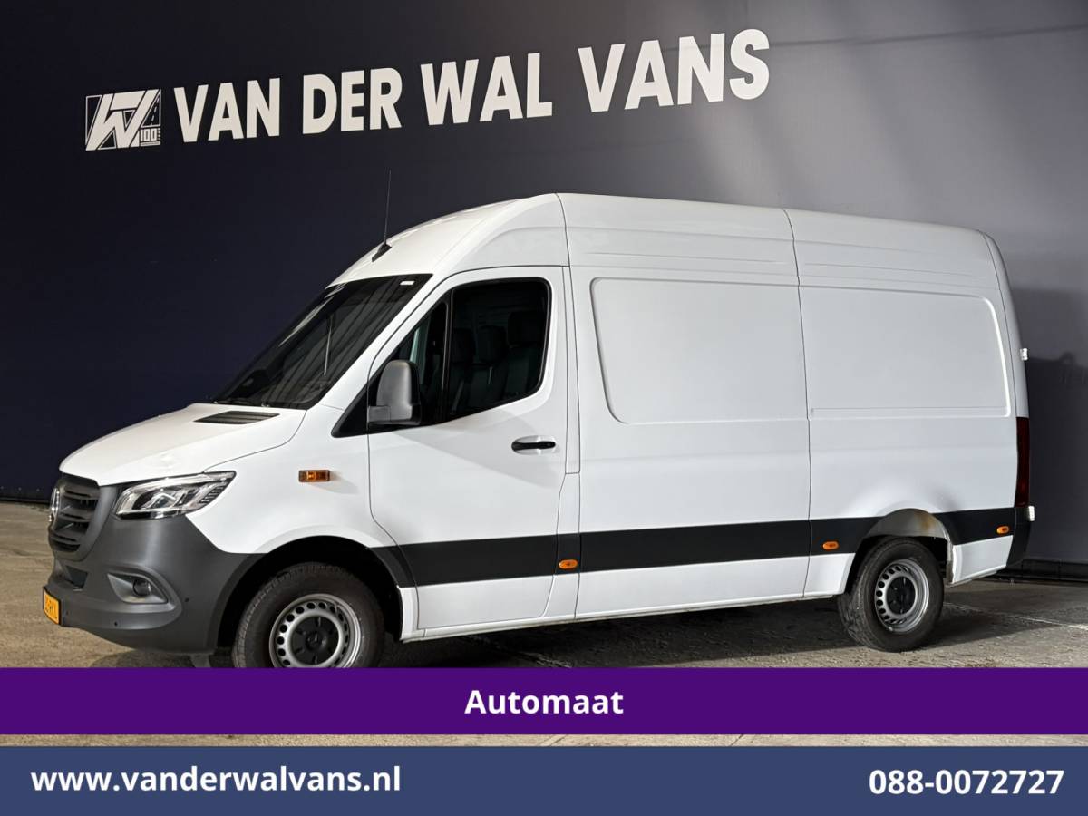 Mercedes-Benz Sprinter Mercedes-Benz Sprinter 317 CDI 170pk 9G-Tronic Automaat L2H2 Euro6 Airco | Camera | Navigatie | LED | Cruisecontrol | Stoelverwarming Chauffeursstoel, Parkeersensoren, Bijrijdersbank
