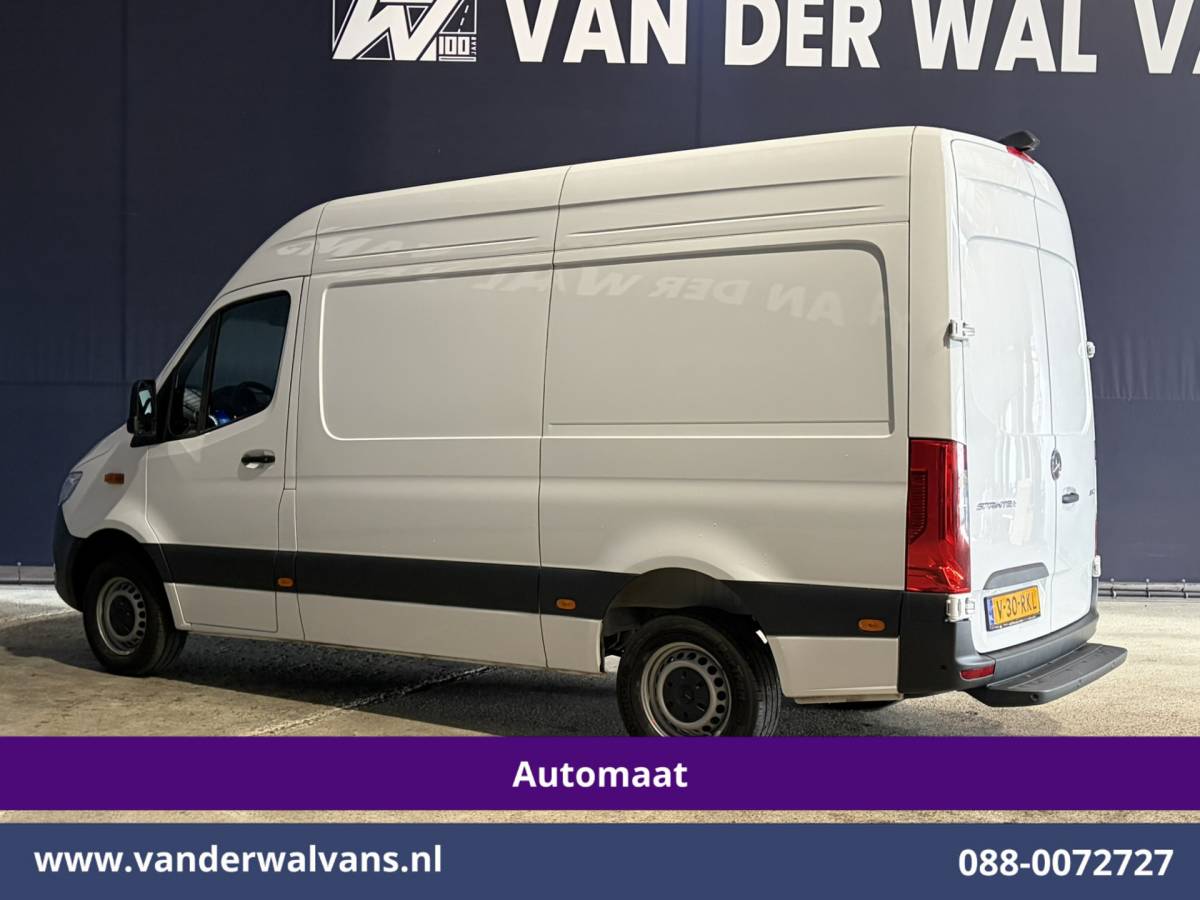 Mercedes-Benz Sprinter Mercedes-Benz Sprinter 317 CDI 170pk 9G-Tronic Automaat L2H2 Euro6 Airco | Camera | Navigatie | LED | Cruisecontrol | Stoelverwarming Chauffeursstoel, Parkeersensoren, Bijrijdersbank