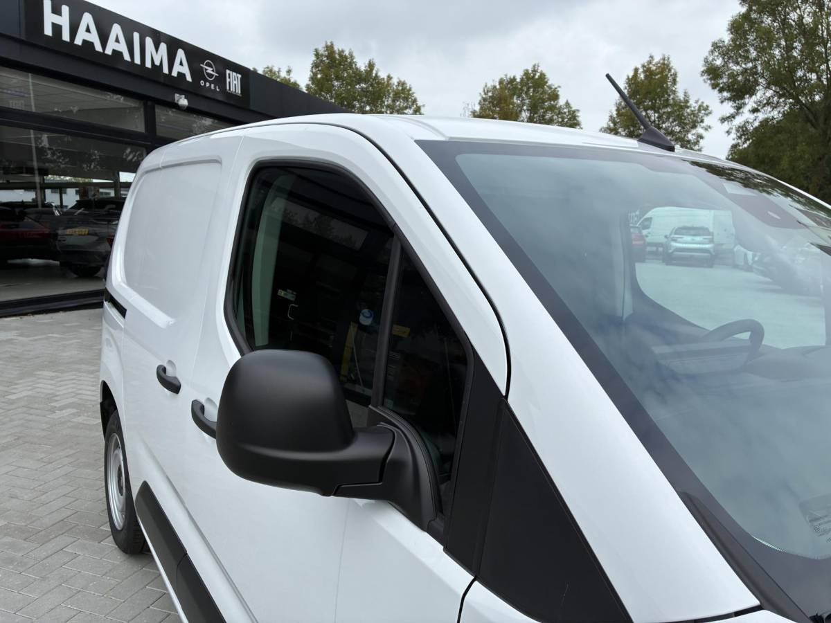 Fiat Doblò Fiat Doblò 1.5D 100pk L1 650kg | NIEUW Direct Leverbaar | Airconditioning | Cruise control | Camera | Laadruimte Betimmering | Navigatie via Apple Carplay/Android Auto
