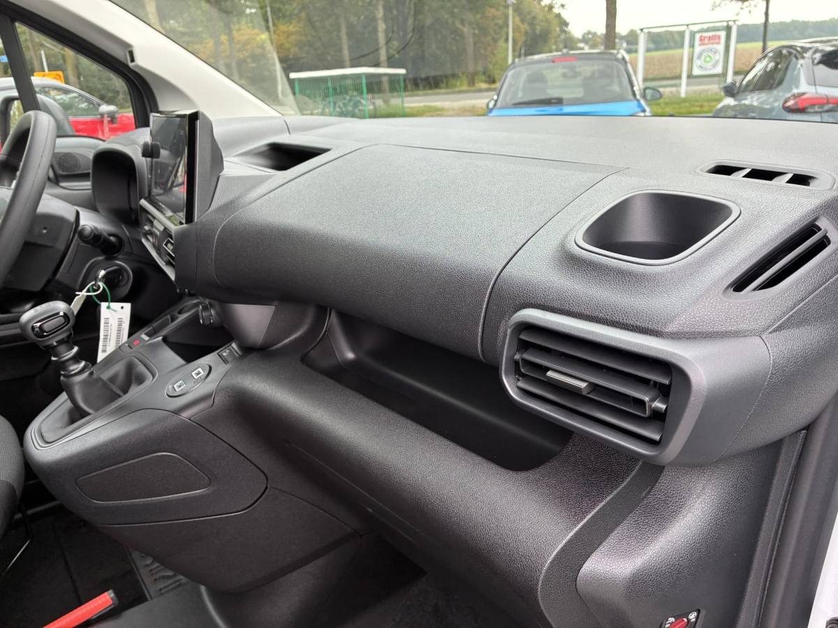 Fiat Doblò Fiat Doblò 1.5D 100pk L1 650kg | NIEUW Direct Leverbaar | Airconditioning | Cruise control | Camera | Laadruimte Betimmering | Navigatie via Apple Carplay/Android Auto