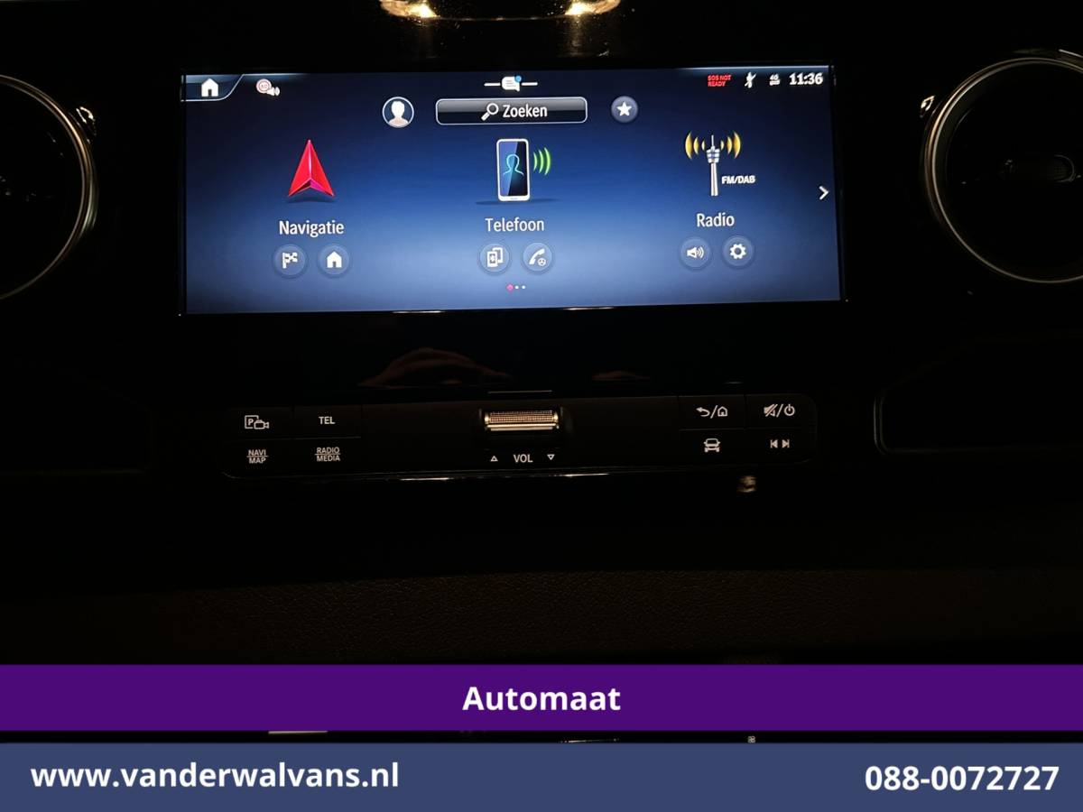 Mercedes-Benz Sprinter Mercedes-Benz Sprinter 317 CDI 170pk 9G-Tronic Automaat L2H2 Euro6 Airco | Camera | Navigatie | LED | Cruisecontrol | Stoelverwarming Chauffeursstoel, Parkeersensoren, Bijrijdersbank