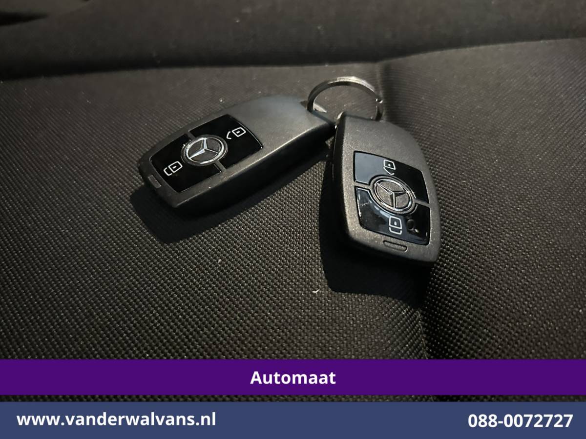 Mercedes-Benz Sprinter Mercedes-Benz Sprinter 317 CDI 170pk 9G-Tronic Automaat L2H2 Euro6 Airco | Camera | Navigatie | LED | Cruisecontrol | Stoelverwarming Chauffeursstoel, Parkeersensoren, Bijrijdersbank