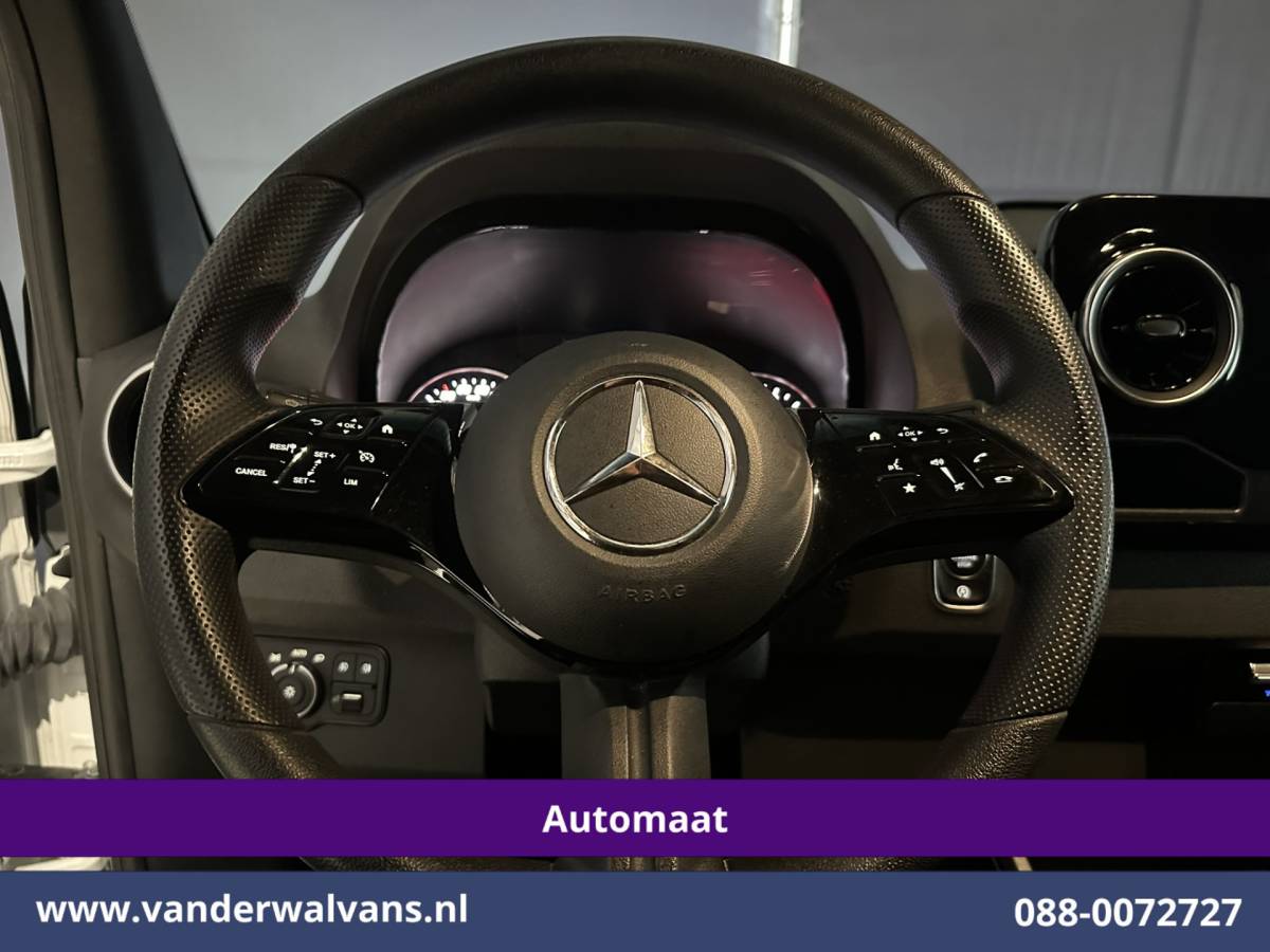 Mercedes-Benz Sprinter Mercedes-Benz Sprinter 317 CDI 170pk 9G-Tronic Automaat L2H2 Euro6 Airco | Camera | Navigatie | LED | Cruisecontrol | Stoelverwarming Chauffeursstoel, Parkeersensoren, Bijrijdersbank