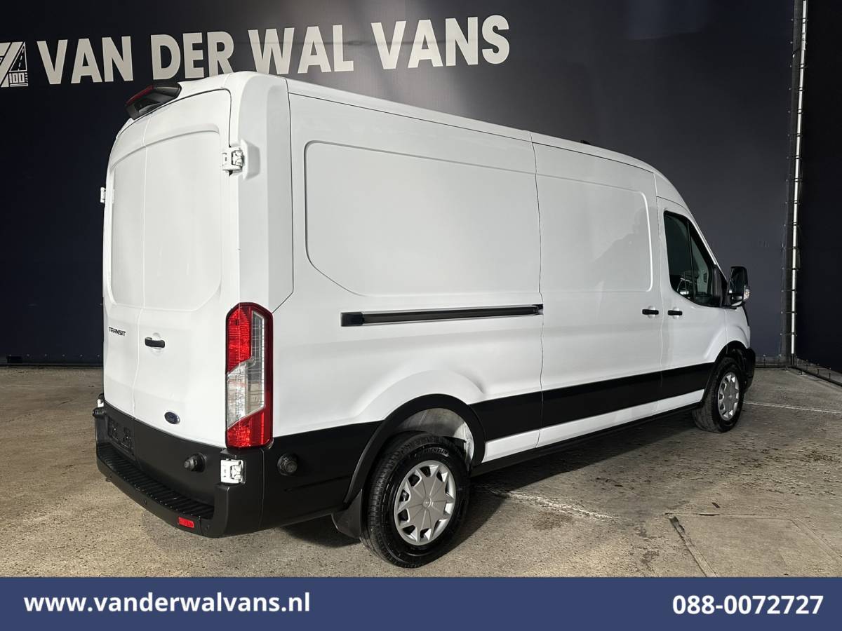 Ford Transit Ford Transit 2.0 TDCI 130pk L3H2 Euro6 Airco | Camera | Navigatie | Cruisecontrol | Stoelverwaming Verwarmde voorruit, Elektrisch verstelbare bestuurdersstoel, Parkeersensoren, Bijrijdersbank
