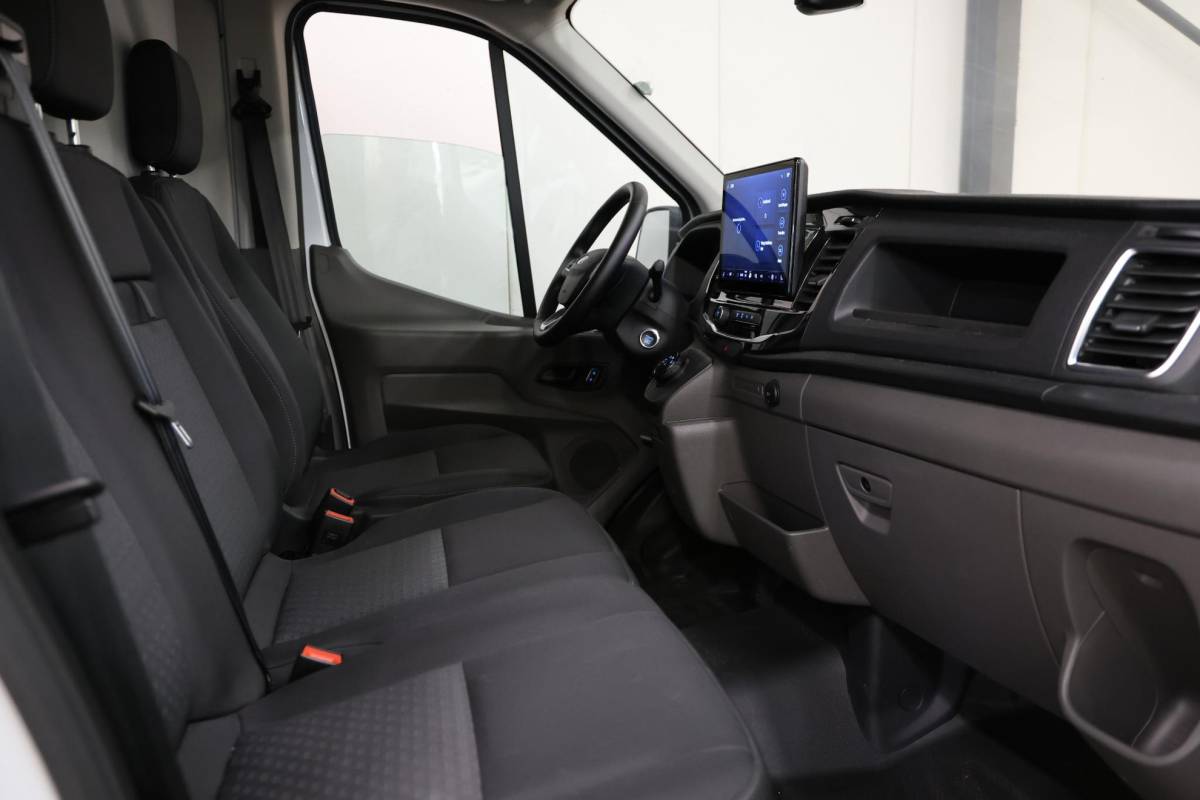 Ford E-Transit Ford E-Transit 350 L2H2 Trend 68 kWh CARPLAY CAMERA