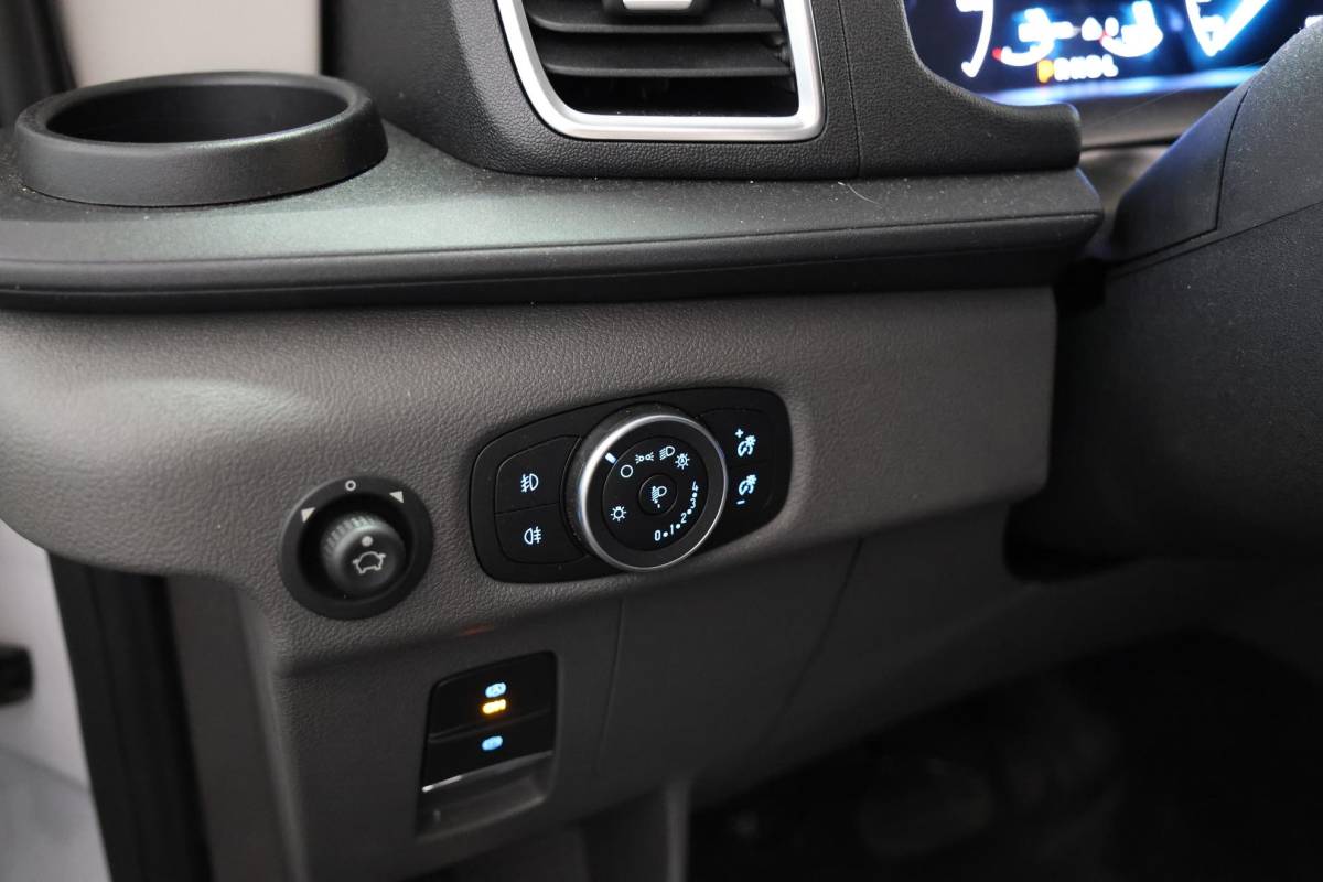 Ford E-Transit Ford E-Transit 350 L2H2 Trend 68 kWh CARPLAY CAMERA