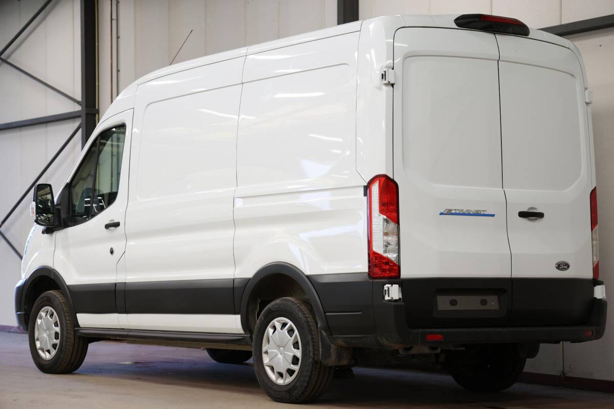 Ford E-Transit Ford E-Transit 350 L2H2 Trend 68 kWh CARPLAY CAMERA
