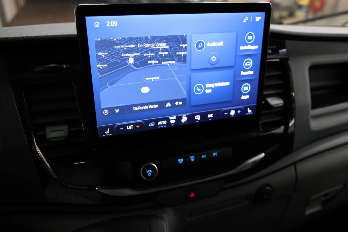 Ford E-Transit Ford E-Transit 350 L2H2 Trend 68 kWh CARPLAY CAMERA