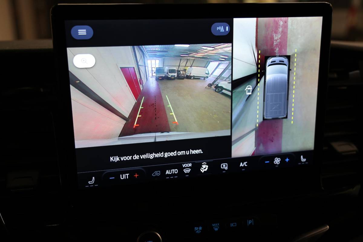 Ford E-Transit Ford E-Transit 350 L2H2 Trend 68 kWh CARPLAY CAMERA