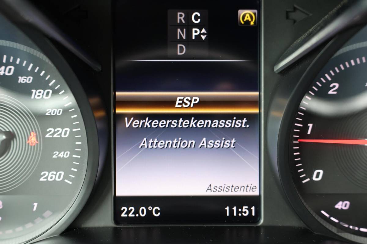 Mercedes-Benz V-Klasse Mercedes V-klasse 250d Lang DC Edition / AMG line / Stoelventilatie / Stoelverwarming / 2x Scuifdeur / Maestro surroundsystem / Origineel NL