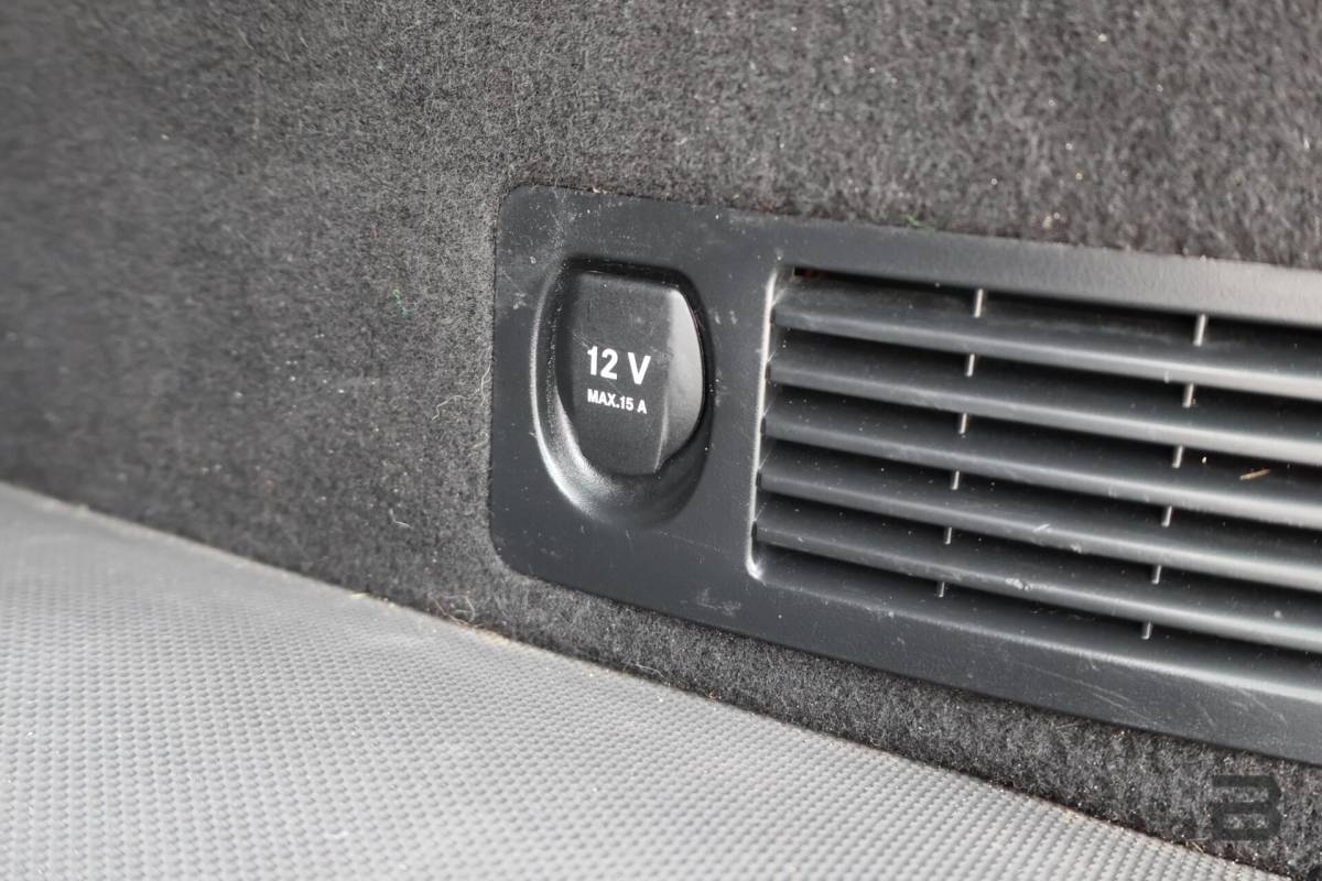 Mercedes-Benz V-Klasse Mercedes V-klasse 250d Lang DC Edition / AMG line / Stoelventilatie / Stoelverwarming / 2x Scuifdeur / Maestro surroundsystem / Origineel NL