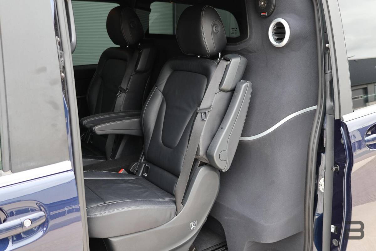 Mercedes-Benz V-Klasse Mercedes V-klasse 250d Lang DC Edition / AMG line / Stoelventilatie / Stoelverwarming / 2x Scuifdeur / Maestro surroundsystem / Origineel NL