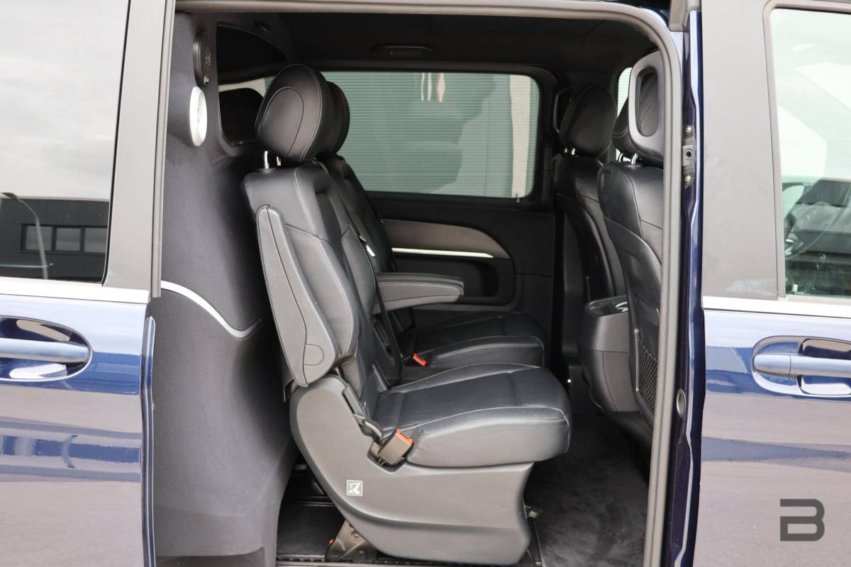 Mercedes-Benz V-Klasse Mercedes V-klasse 250d Lang DC Edition / AMG line / Stoelventilatie / Stoelverwarming / 2x Scuifdeur / Maestro surroundsystem / Origineel NL
