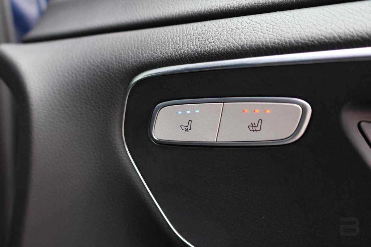 Mercedes-Benz V-Klasse Mercedes V-klasse 250d Lang DC Edition / AMG line / Stoelventilatie / Stoelverwarming / 2x Scuifdeur / Maestro surroundsystem / Origineel NL
