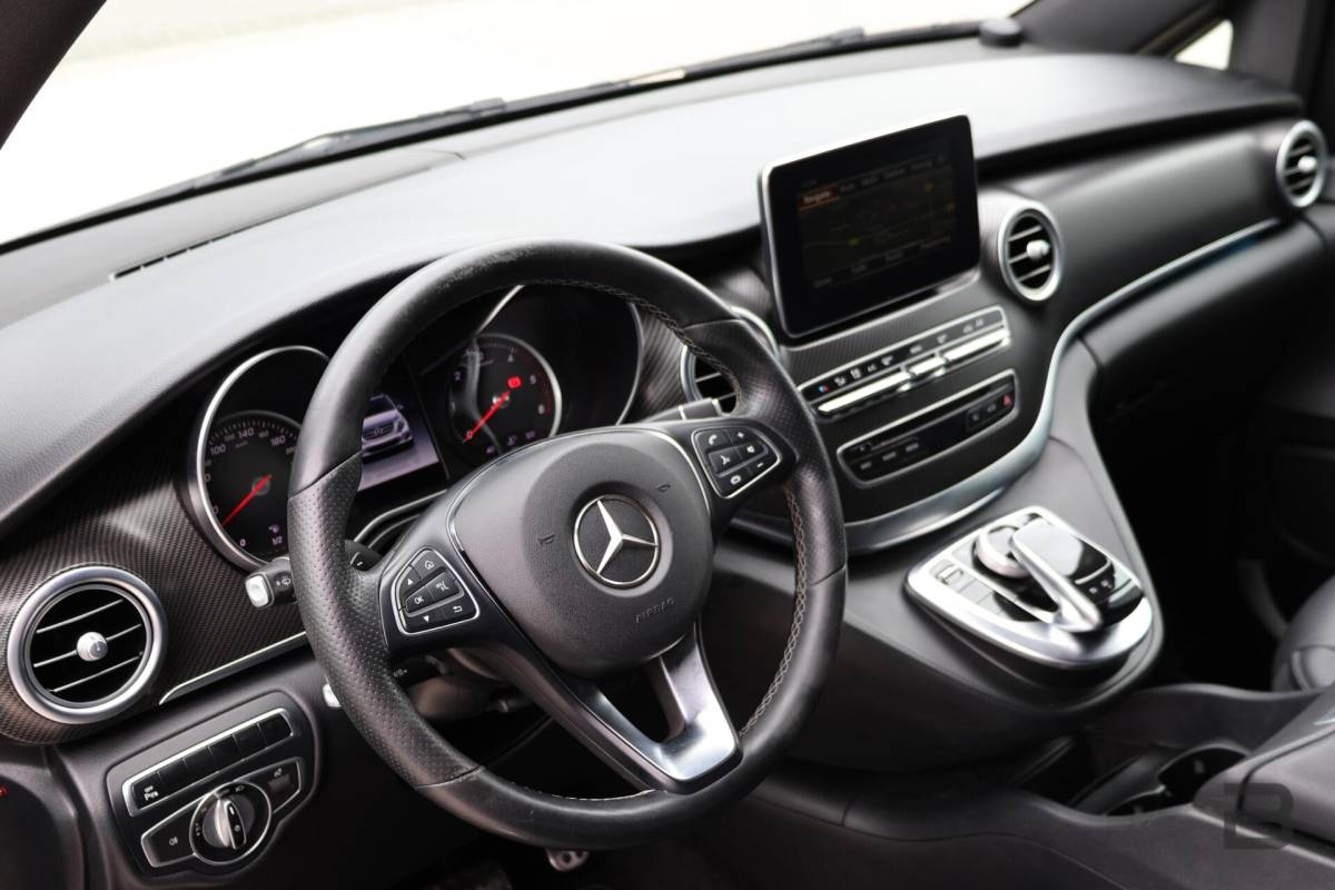 Mercedes-Benz V-Klasse Mercedes V-klasse 250d Lang DC Edition / AMG line / Stoelventilatie / Stoelverwarming / 2x Scuifdeur / Maestro surroundsystem / Origineel NL