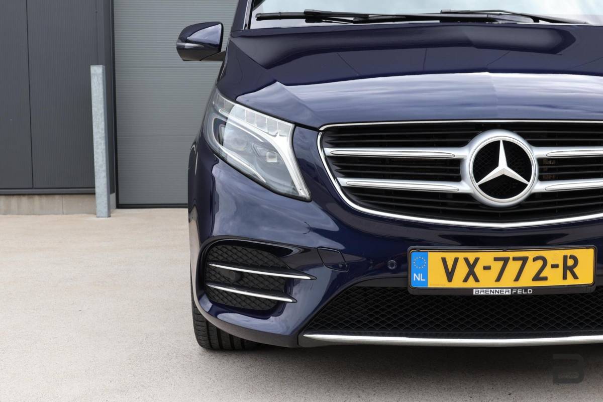 Mercedes-Benz V-Klasse Mercedes V-klasse 250d Lang DC Edition / AMG line / Stoelventilatie / Stoelverwarming / 2x Scuifdeur / Maestro surroundsystem / Origineel NL