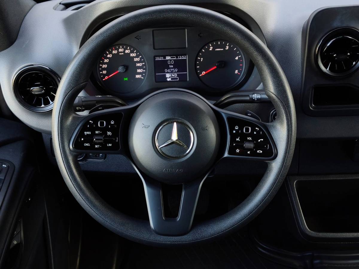Mercedes-Benz Sprinter Mercedes-Benz Sprinter 316 RWD AUTOMAAT CRUISE CLIMA 2800KG TREKHAAK CAMERA STOELVERWARMING L2H2 BLACK EDITION