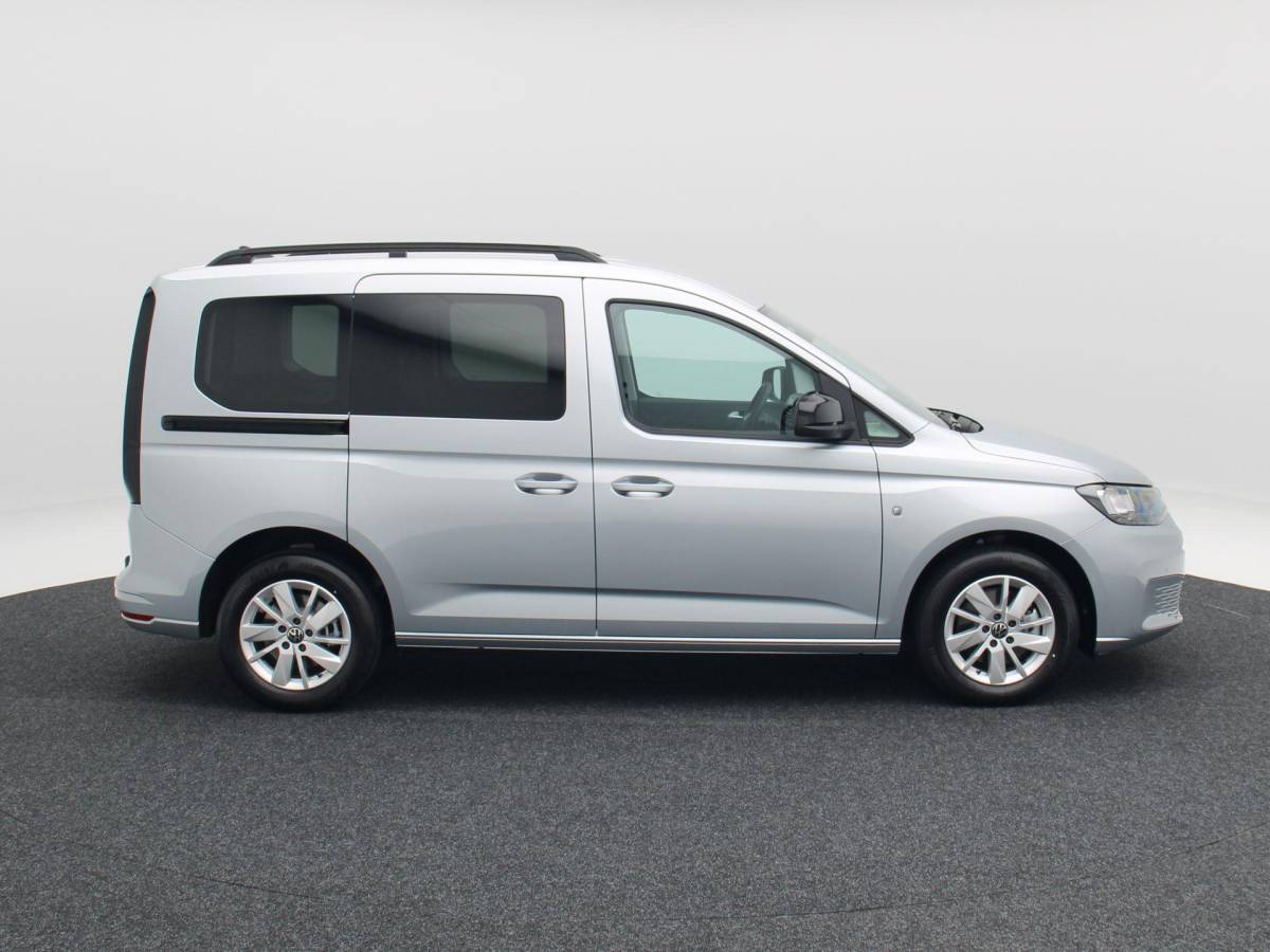 Volkswagen Caddy Volkswagen Caddy Life 1.5 eHybrid EU6 85 kW / 115 PK DSG | Automaat | Navigatie | Velours bekleding | Achteruitrijcamera | PDC voor en achter | Trekhaak | Bagageafdekking | Privacyglass |
