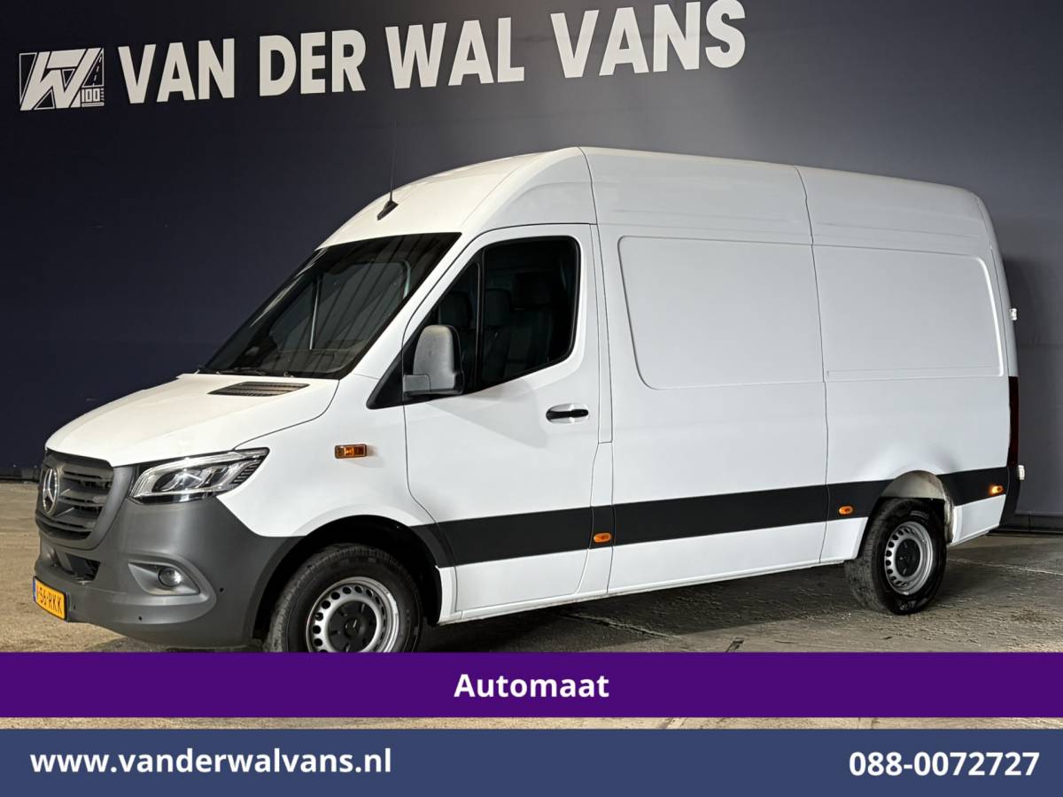 Mercedes-Benz Sprinter Mercedes-Benz Sprinter 317 CDI 170pk 9G-Tronic Automaat L2H2 Euro6 Airco | Camera | Navigatie | LED | Cruisecontrol | Stoelverwarming Chauffeursstoel, Parkeersensoren, Bijrijdersbank
