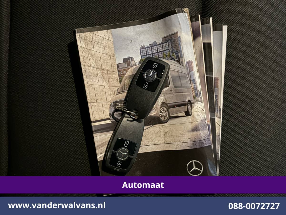 Mercedes-Benz Sprinter Mercedes-Benz Sprinter 317 CDI 170pk 9G-Tronic Automaat L2H2 Euro6 Airco | Camera | Navigatie | LED | Cruisecontrol | Stoelverwarming Chauffeursstoel, Parkeersensoren, Bijrijdersbank