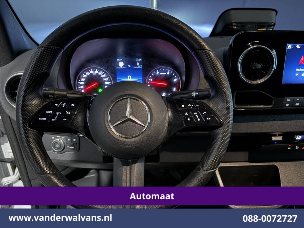 Mercedes-Benz Sprinter Mercedes-Benz Sprinter 317 CDI 170pk 9G-Tronic Automaat L2H2 Euro6 Airco | Camera | Navigatie | LED | Cruisecontrol | Stoelverwarming Chauffeursstoel, Parkeersensoren, Bijrijdersbank