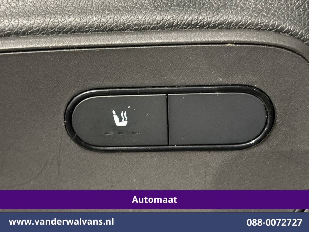 Mercedes-Benz Sprinter Mercedes-Benz Sprinter 317 CDI 170pk 9G-Tronic Automaat L2H2 Euro6 Airco | Camera | Navigatie | LED | Cruisecontrol | Stoelverwarming Chauffeursstoel, Parkeersensoren, Bijrijdersbank
