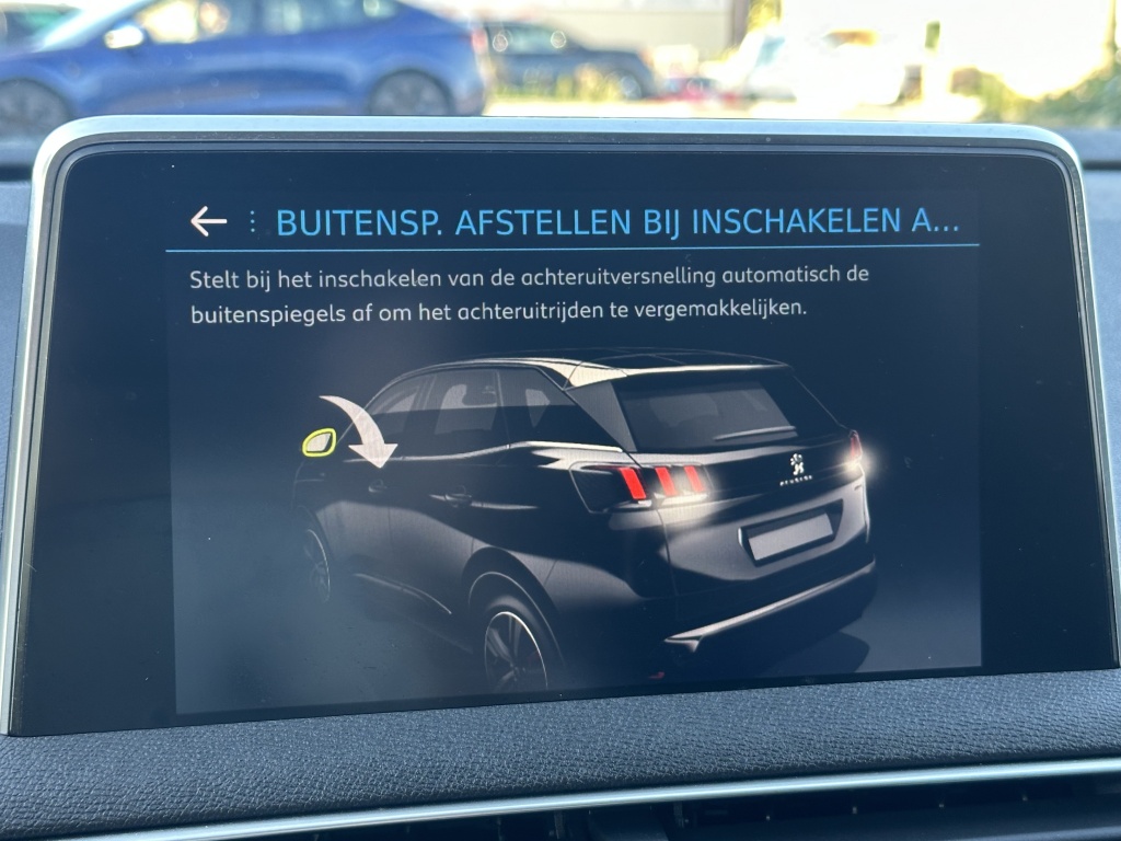 Peugeot 3008 Peugeot 3008 1.2 130 PK Allure | Dealer Onderhouden | Achteruitrijcamera |