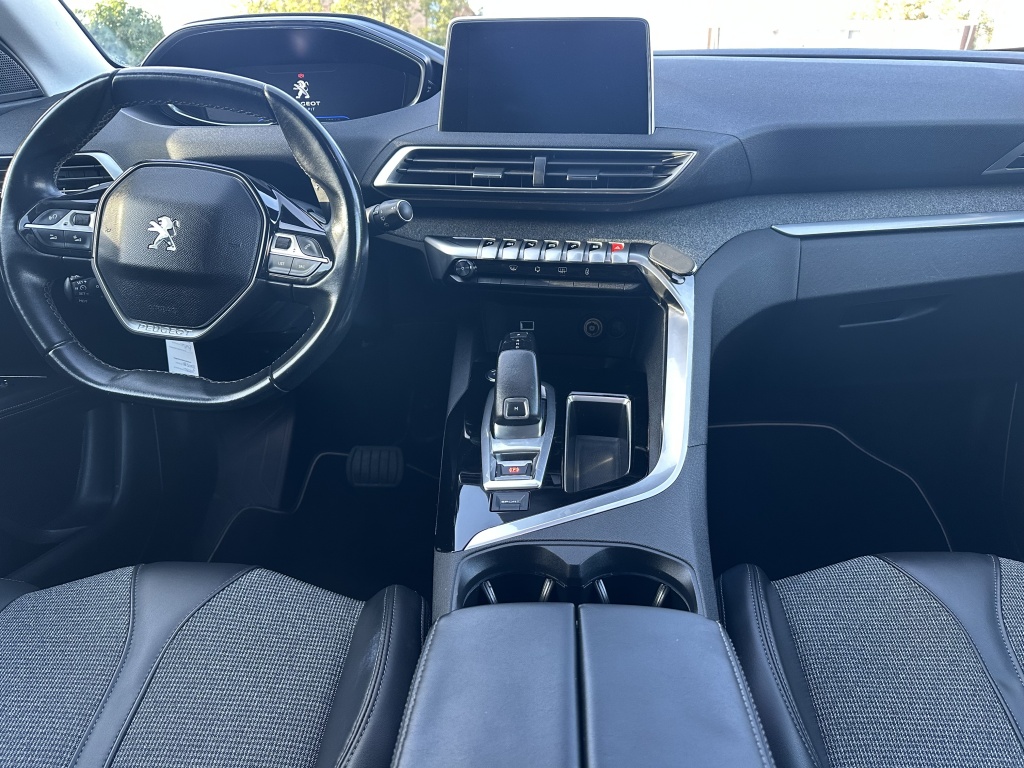 Peugeot 3008 Peugeot 3008 1.2 130 PK Allure | Dealer Onderhouden | Achteruitrijcamera |