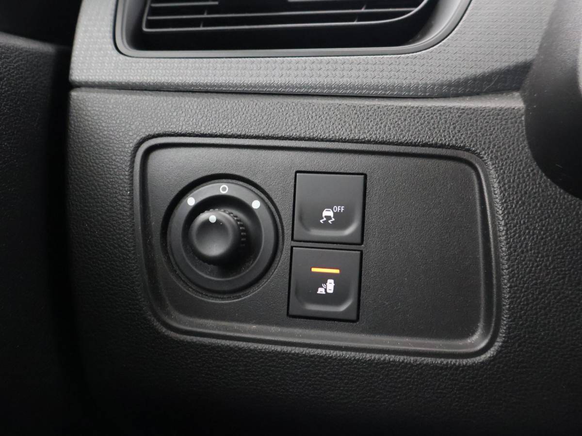 Renault Express Renault Express 1.5 dCi 75 COMFORT EXTRA*1e EIG*+ CAMERA | CARPLAY | DAB | DODEHOEK | NAVIGATIE