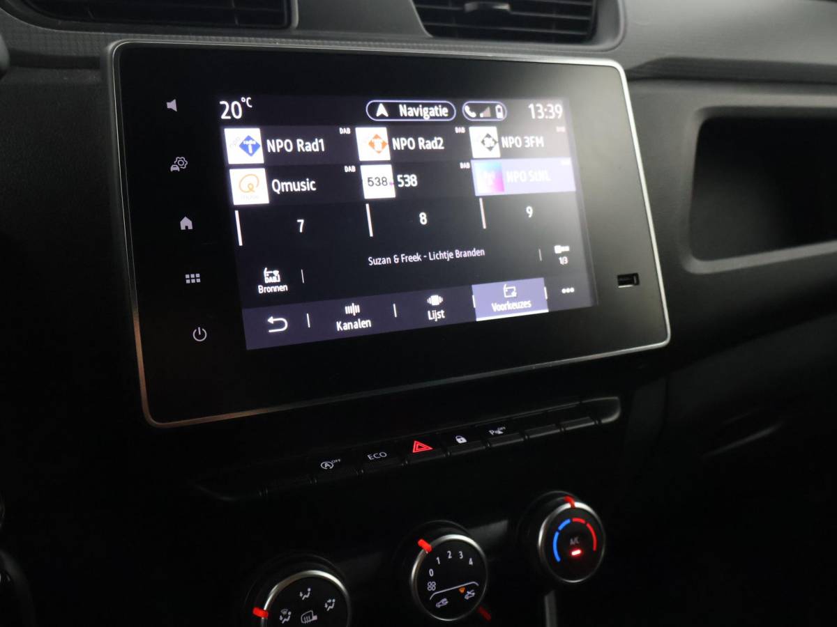 Renault Express Renault Express 1.5 dCi 75 COMFORT EXTRA*1e EIG*+ CAMERA | CARPLAY | DAB | DODEHOEK | NAVIGATIE