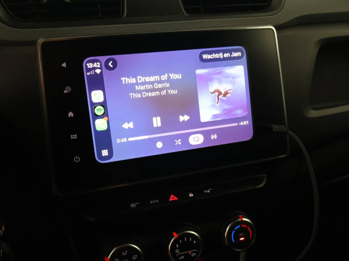 Renault Express Renault Express 1.5 dCi 75 COMFORT EXTRA*1e EIG*+ CAMERA | CARPLAY | DAB | DODEHOEK | NAVIGATIE