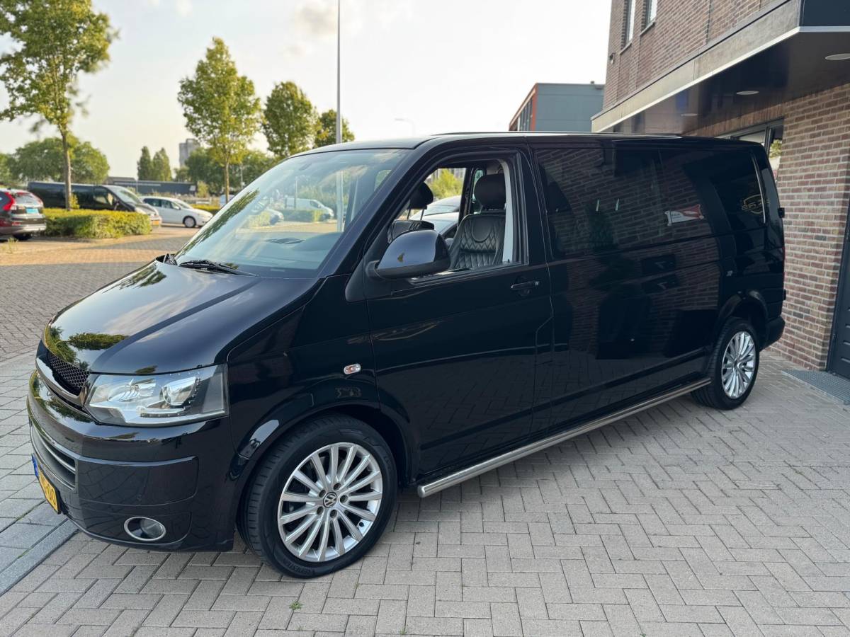 Volkswagen Transporter Volkswagen Transporter 2.0 TDI L2H1 DC Comfortline Automaat Dubbele Cabine Leer Exenon Airco Navi Cruise Elk.Ramen