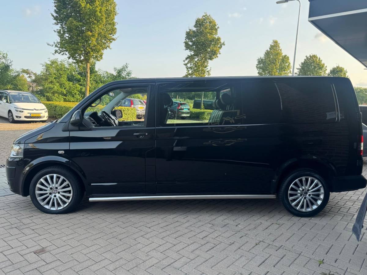 Volkswagen Transporter Volkswagen Transporter 2.0 TDI L2H1 DC Comfortline Automaat Dubbele Cabine Leer Exenon Airco Navi Cruise Elk.Ramen