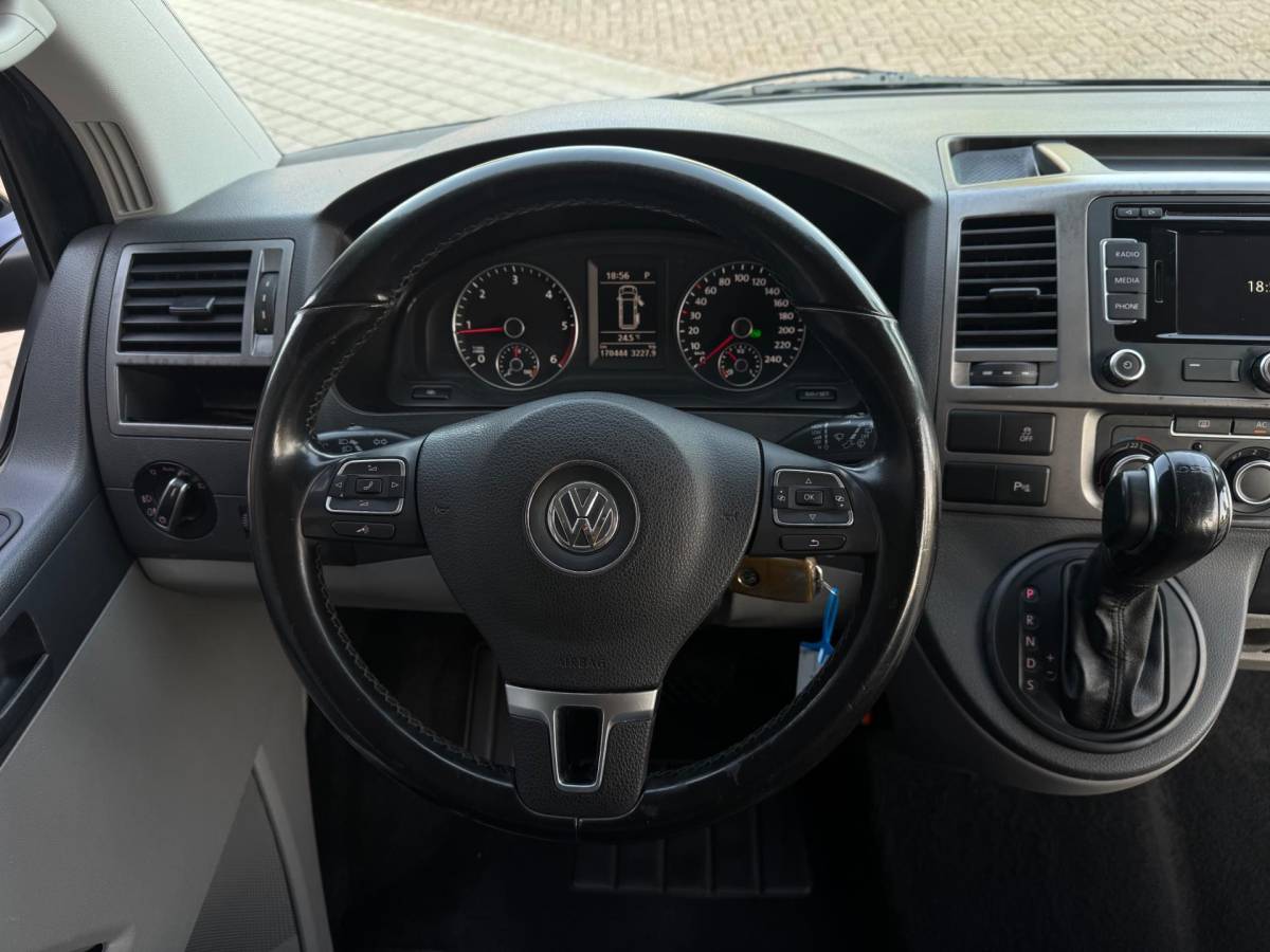 Volkswagen Transporter Volkswagen Transporter 2.0 TDI L2H1 DC Comfortline Automaat Dubbele Cabine Leer Exenon Airco Navi Cruise Elk.Ramen
