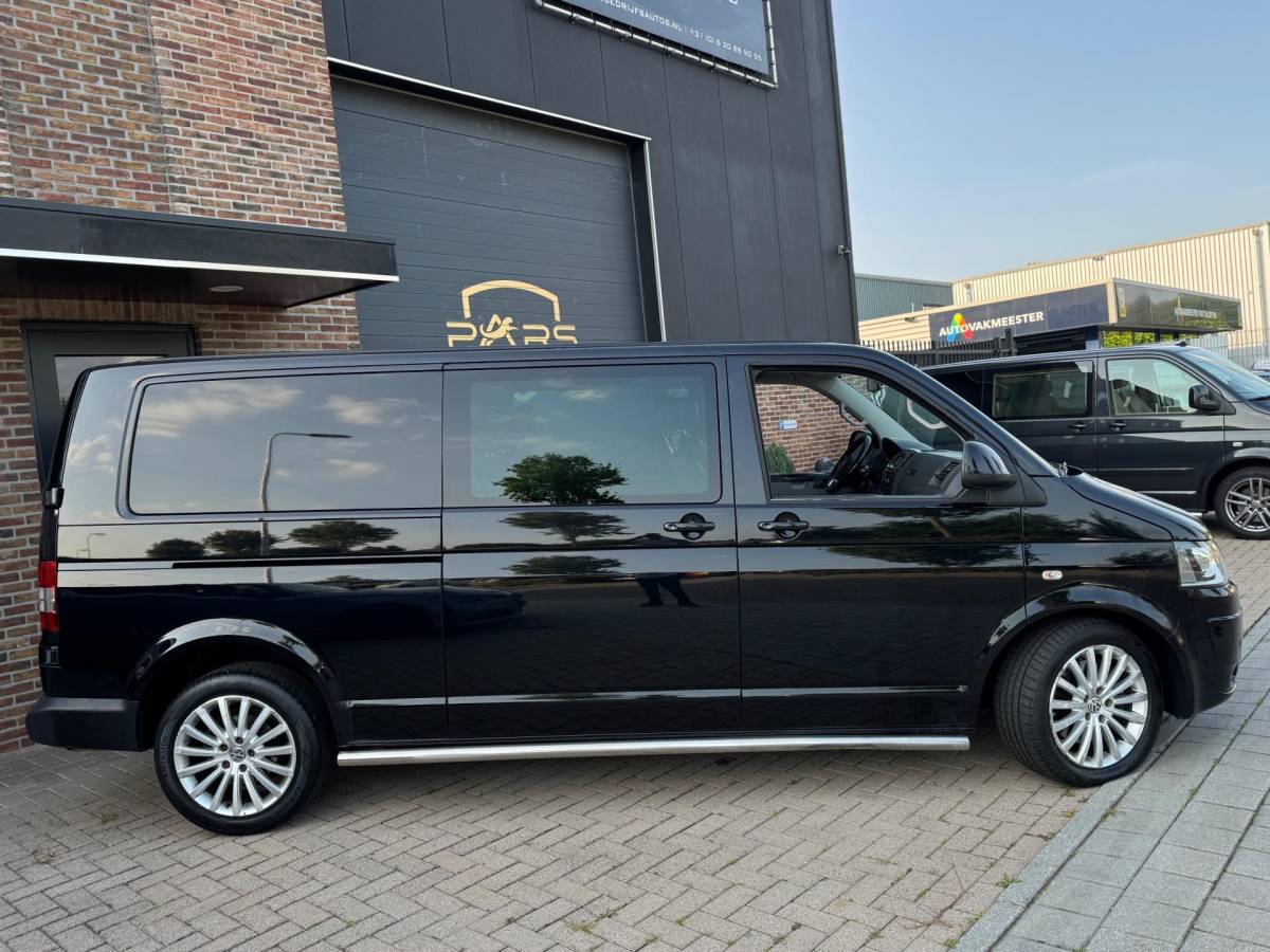 Volkswagen Transporter Volkswagen Transporter 2.0 TDI L2H1 DC Comfortline Automaat Dubbele Cabine Leer Exenon Airco Navi Cruise Elk.Ramen