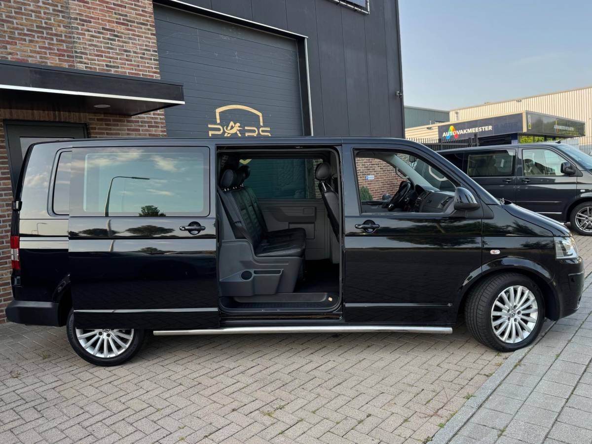 Volkswagen Transporter Volkswagen Transporter 2.0 TDI L2H1 DC Comfortline Automaat Dubbele Cabine Leer Exenon Airco Navi Cruise Elk.Ramen